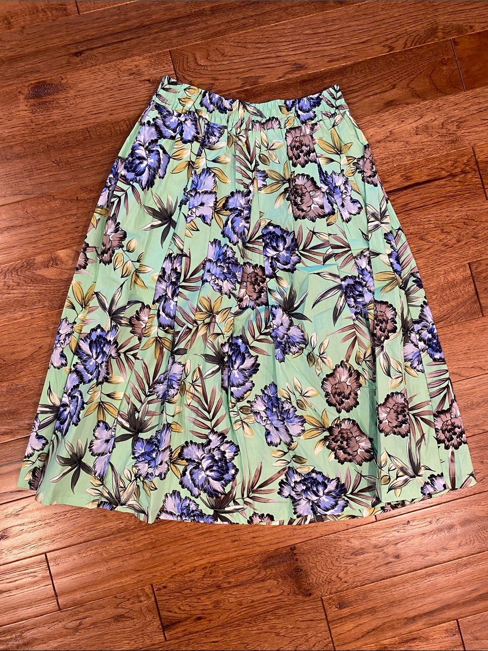 Floral Pleated A-Line Skirt in Mint Green